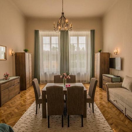 Suzy Apartman Эгер Экстерьер фото