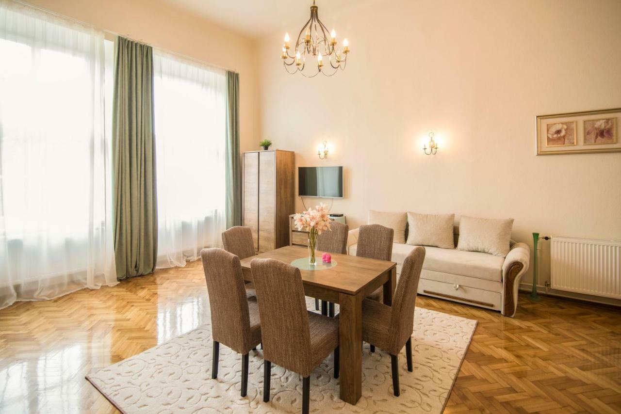 Suzy Apartman Эгер Экстерьер фото